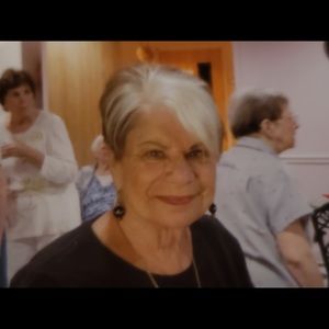 Meet your Posher, Lynda